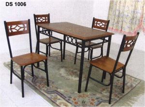 Обеденная группа DS 1006 (стол + 4 стула)